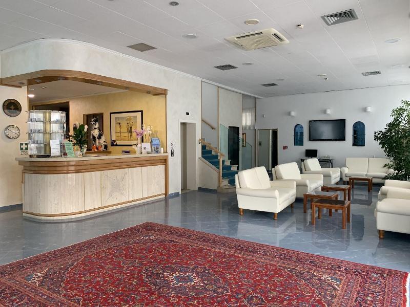 Hotel Nord Est Κατόλικα Εξωτερικό φωτογραφία
